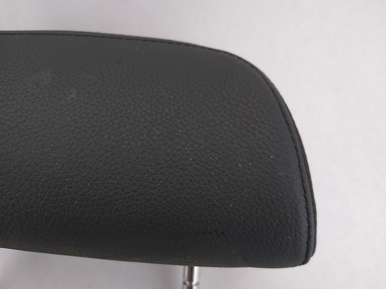 BMW 645Ci Rear Left Headrest