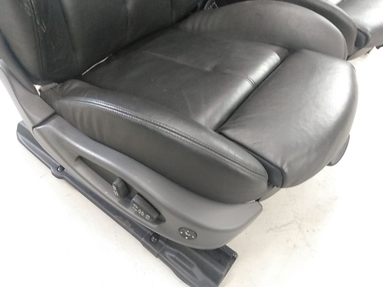 BMW 645Ci Set Of Front Seats