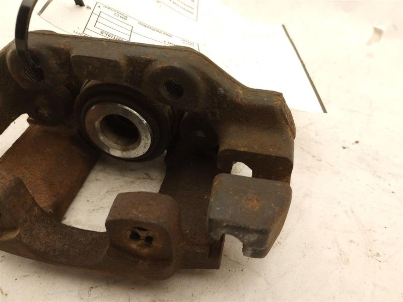 BMW 318i Rear Right Brake Caliper