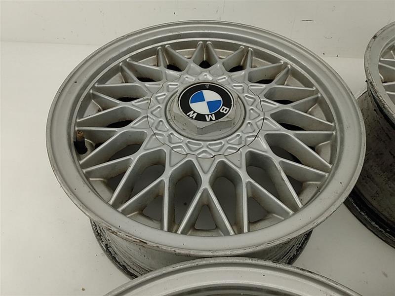 BMW 318i Rims (Set Of 4)