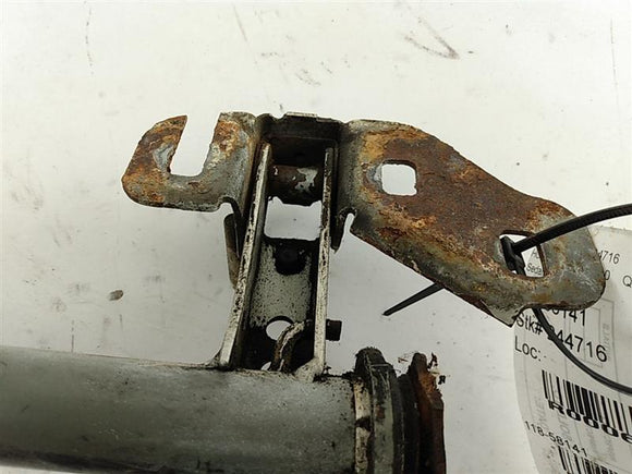 BMW 318i Hood Hinge