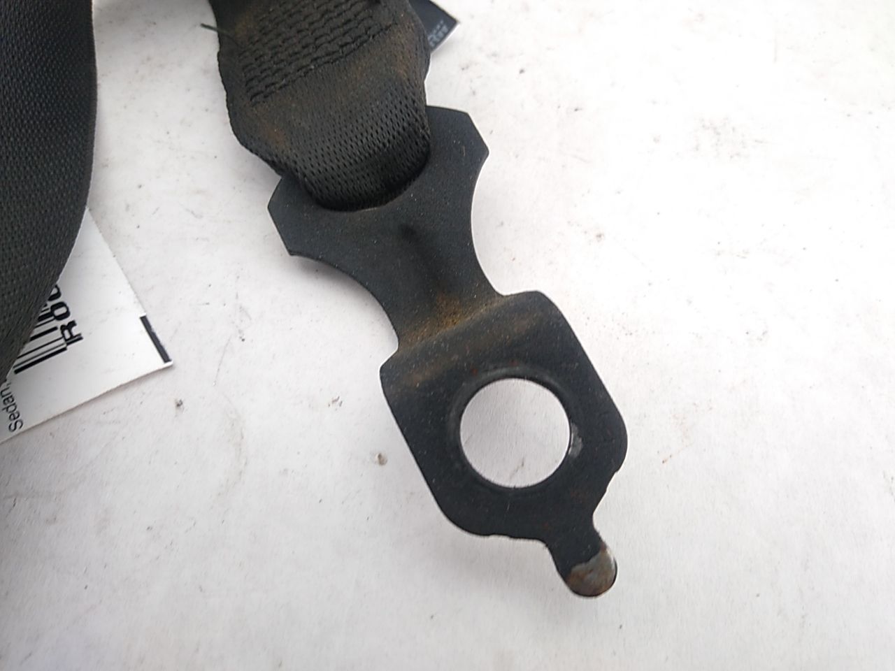 BMW 318i Front Right Seat Belt Retractor