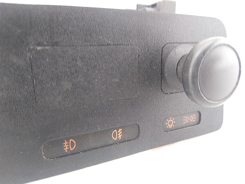 BMW 318i Headlamp Switch