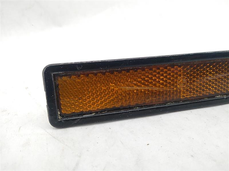 BMW 318i Front Left Side Marker Lamp