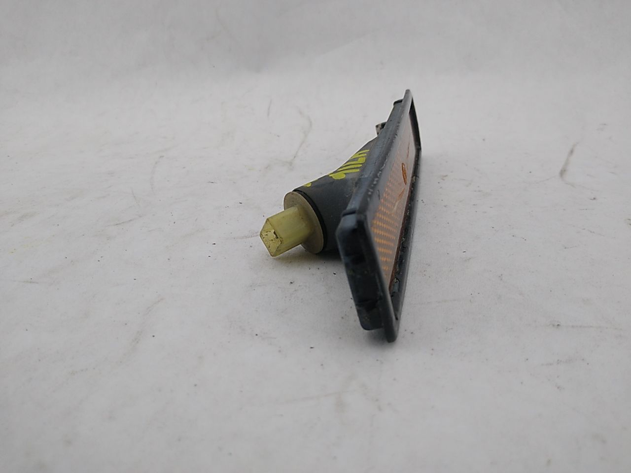 BMW 318i Front Left Side Marker Lamp