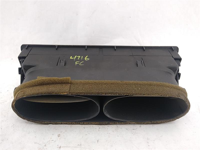 BMW 318i Dash Air Vent Set