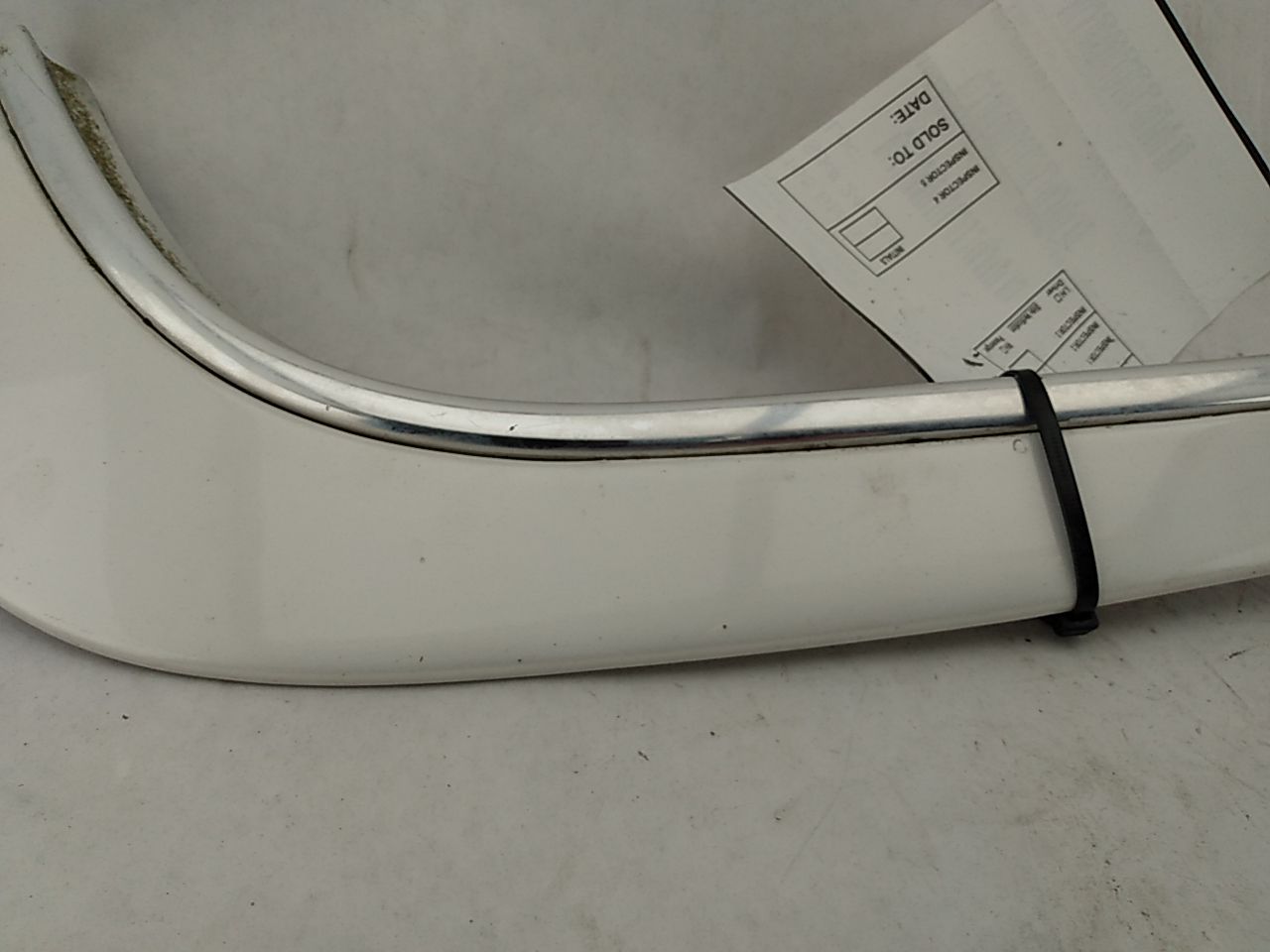 BMW 318i Rear Left Quarter Moulding