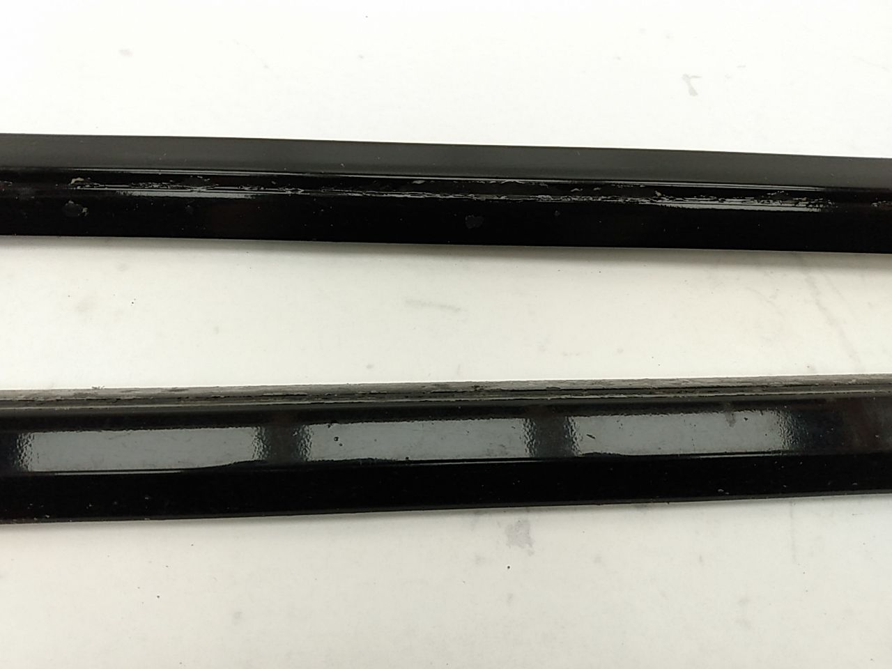 BMW 318i Front & Rear Door Moulding Set