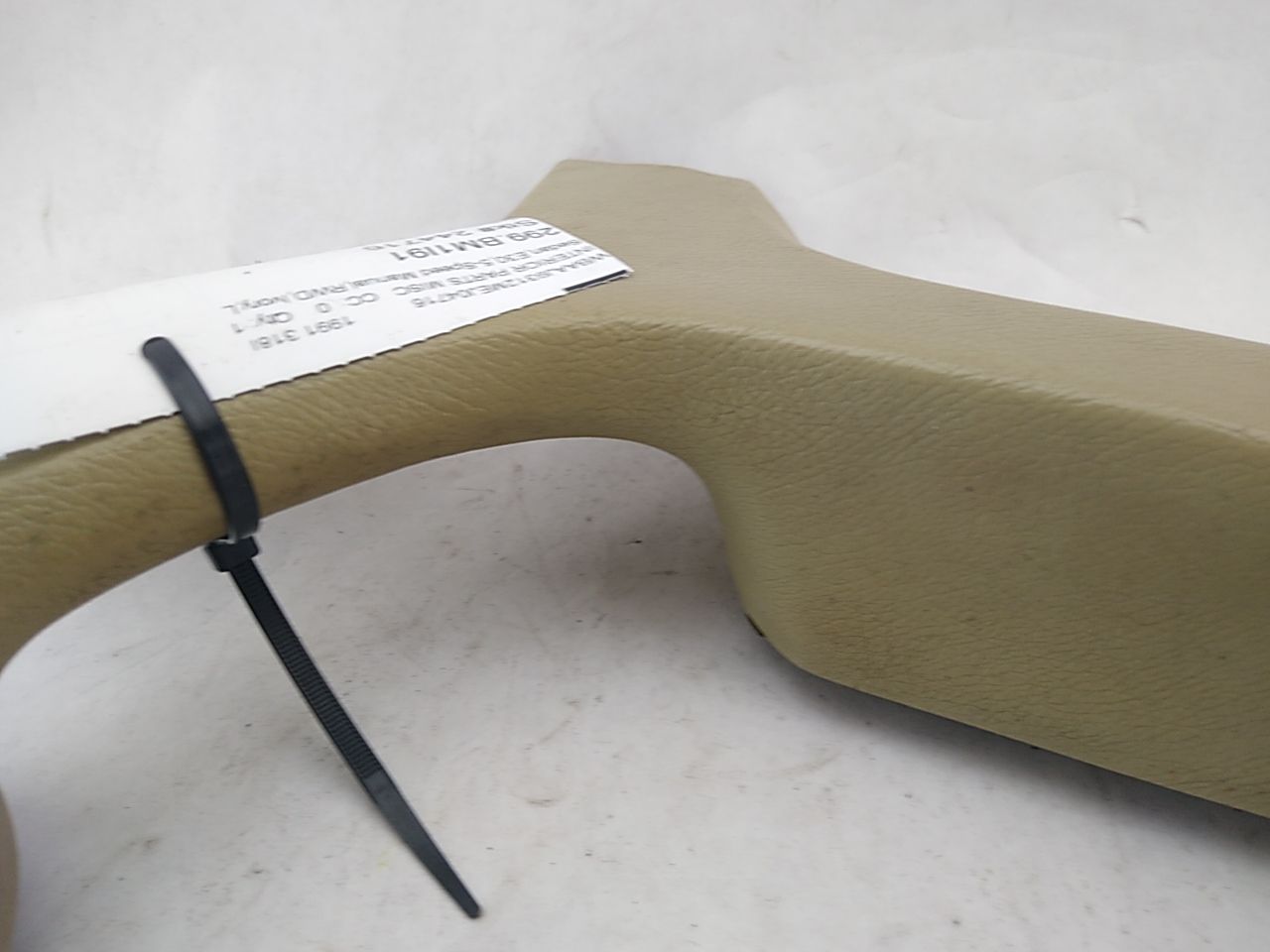 BMW 318i Front Left Door Armrest