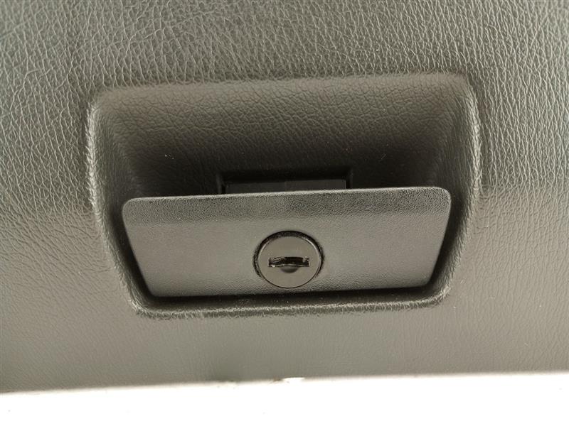 BMW 318i Glove Box