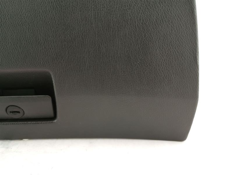 BMW 318i Glove Box