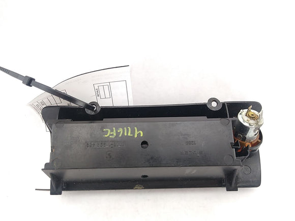 BMW 318i Front Center Ash Tray/Lighter