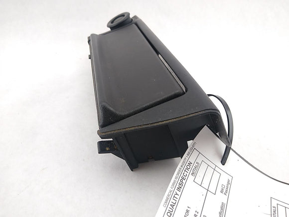 BMW 318i Front Center Ash Tray/Lighter