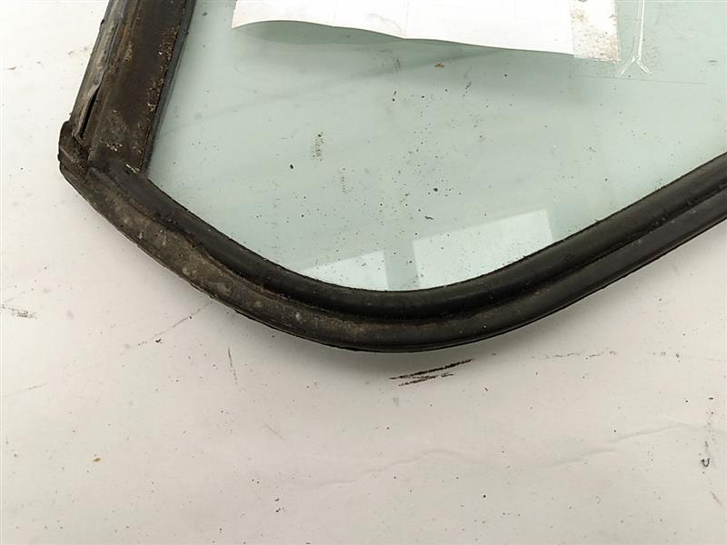 BMW 318i Rear Left Quarter Glass