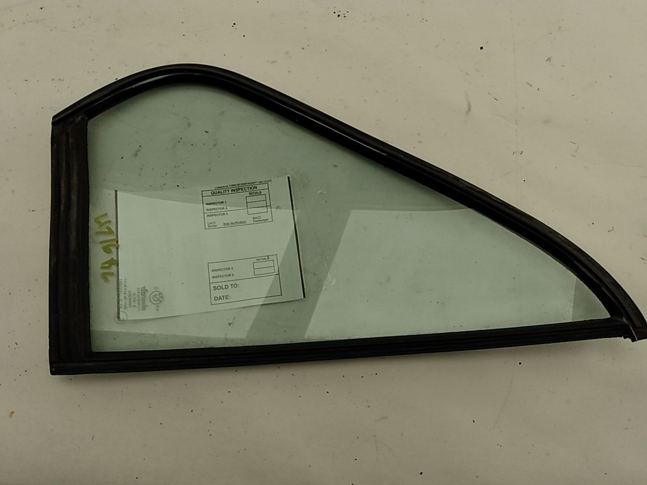 BMW 318i Rear Left Quarter Glass