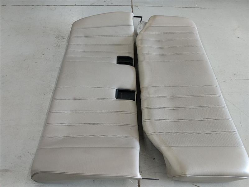 BMW 318i Rear Seat Set