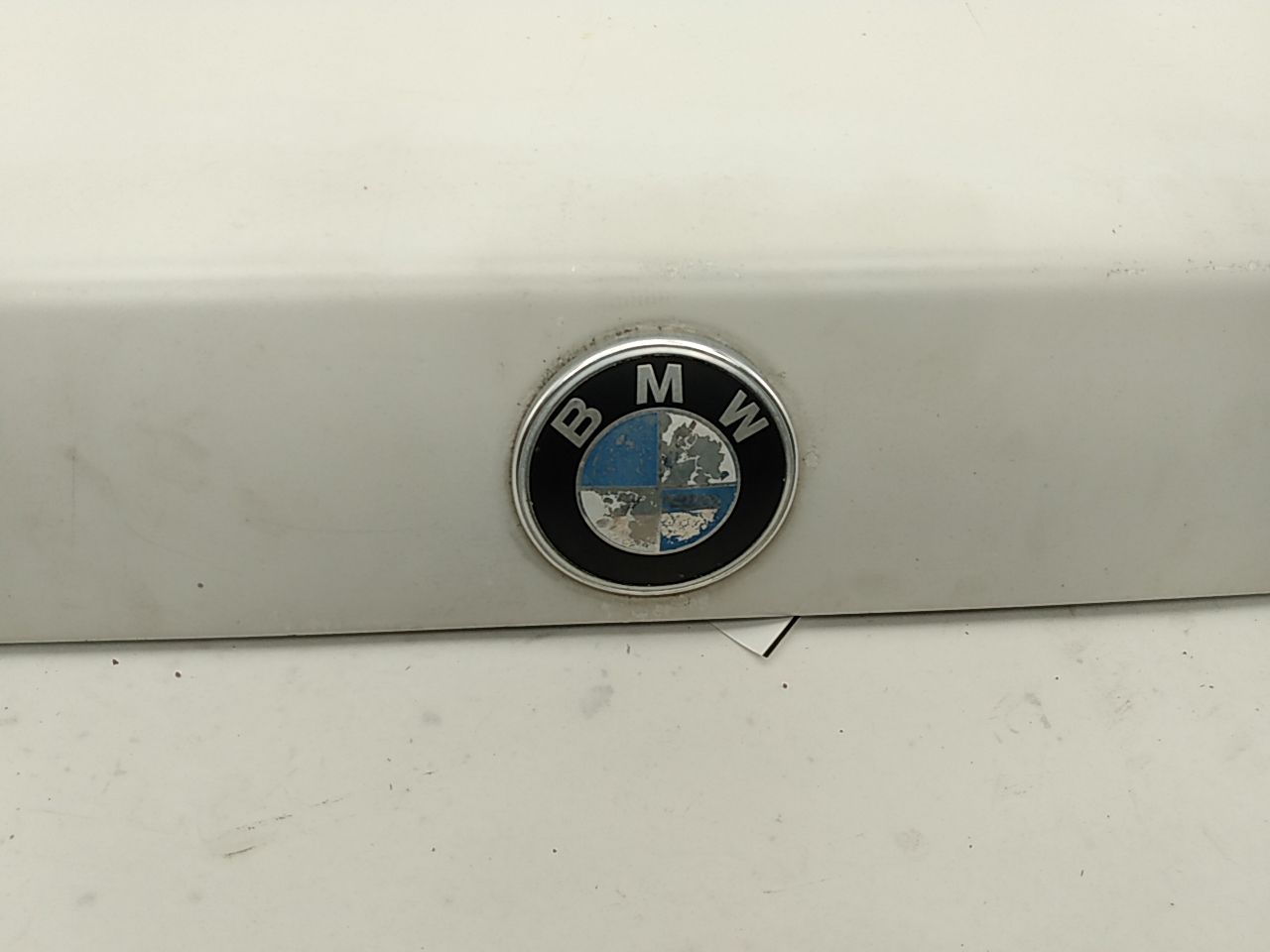 BMW 318i Trunk Lid