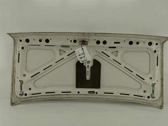 BMW 318i Trunk Lid