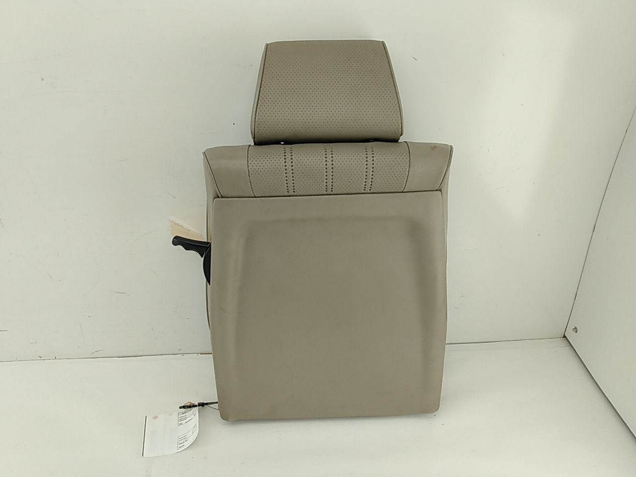 BMW 318i Front Left Seat Back