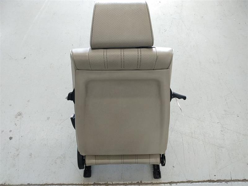 BMW 318i Front Right Seat Assembly