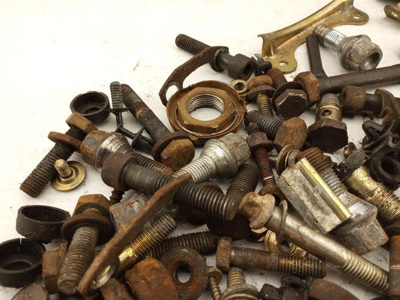 BMW 318i Dismantling Hardware