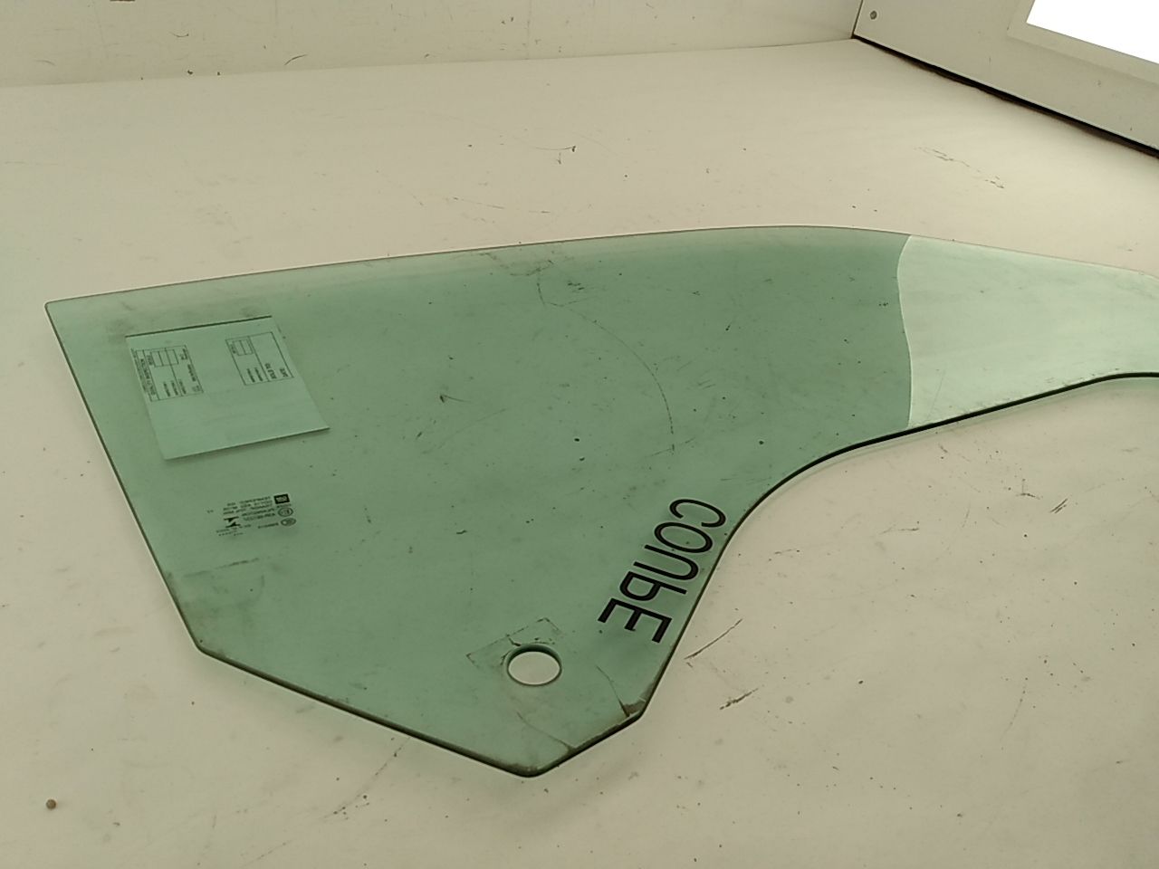 Chevrolet Camaro Front Left Door Glass