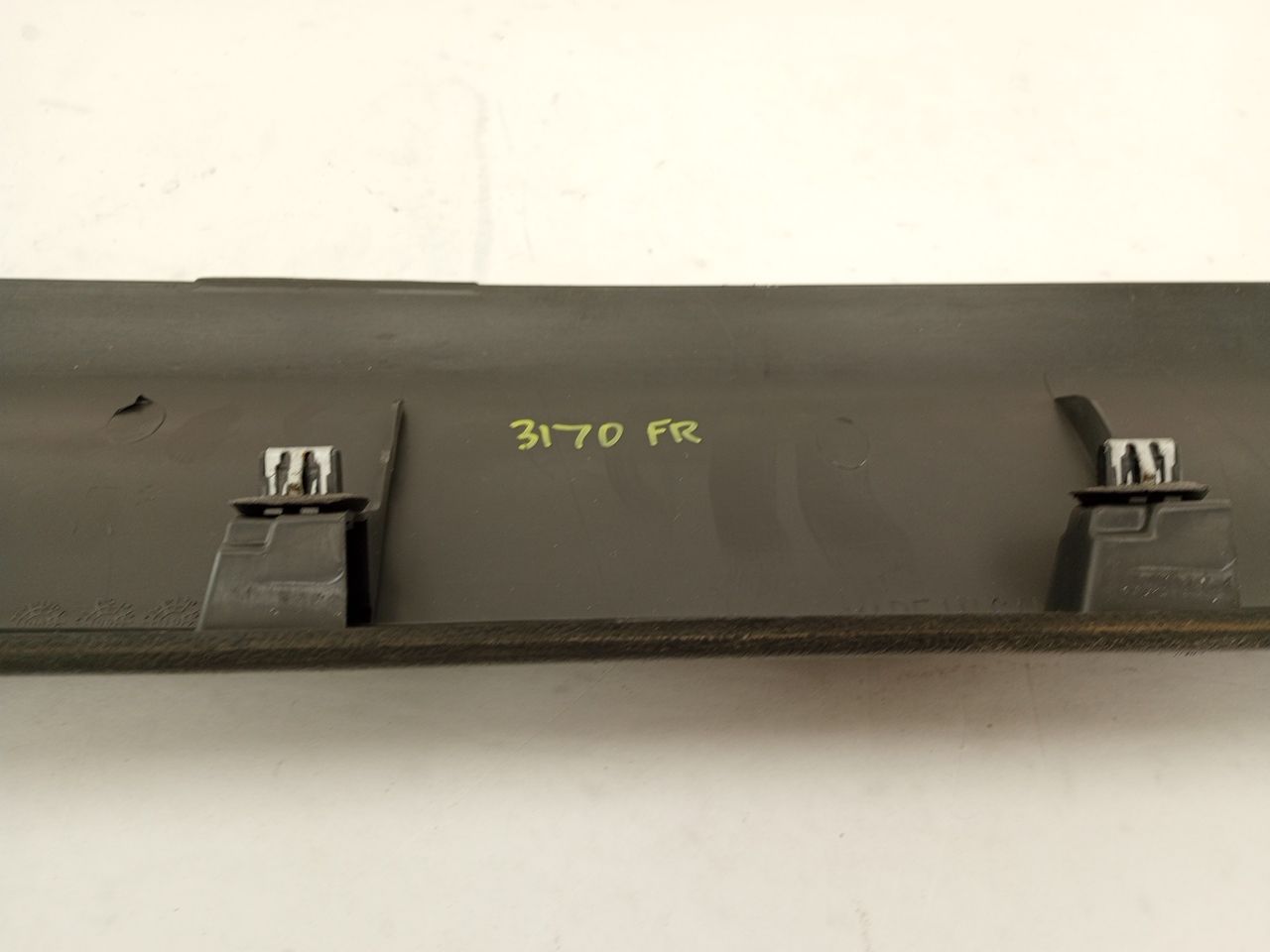 Chevrolet Camaro Front Right Door Sill Trim