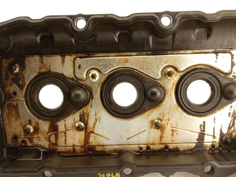 Chevrolet Camaro Left Side Valve Cover