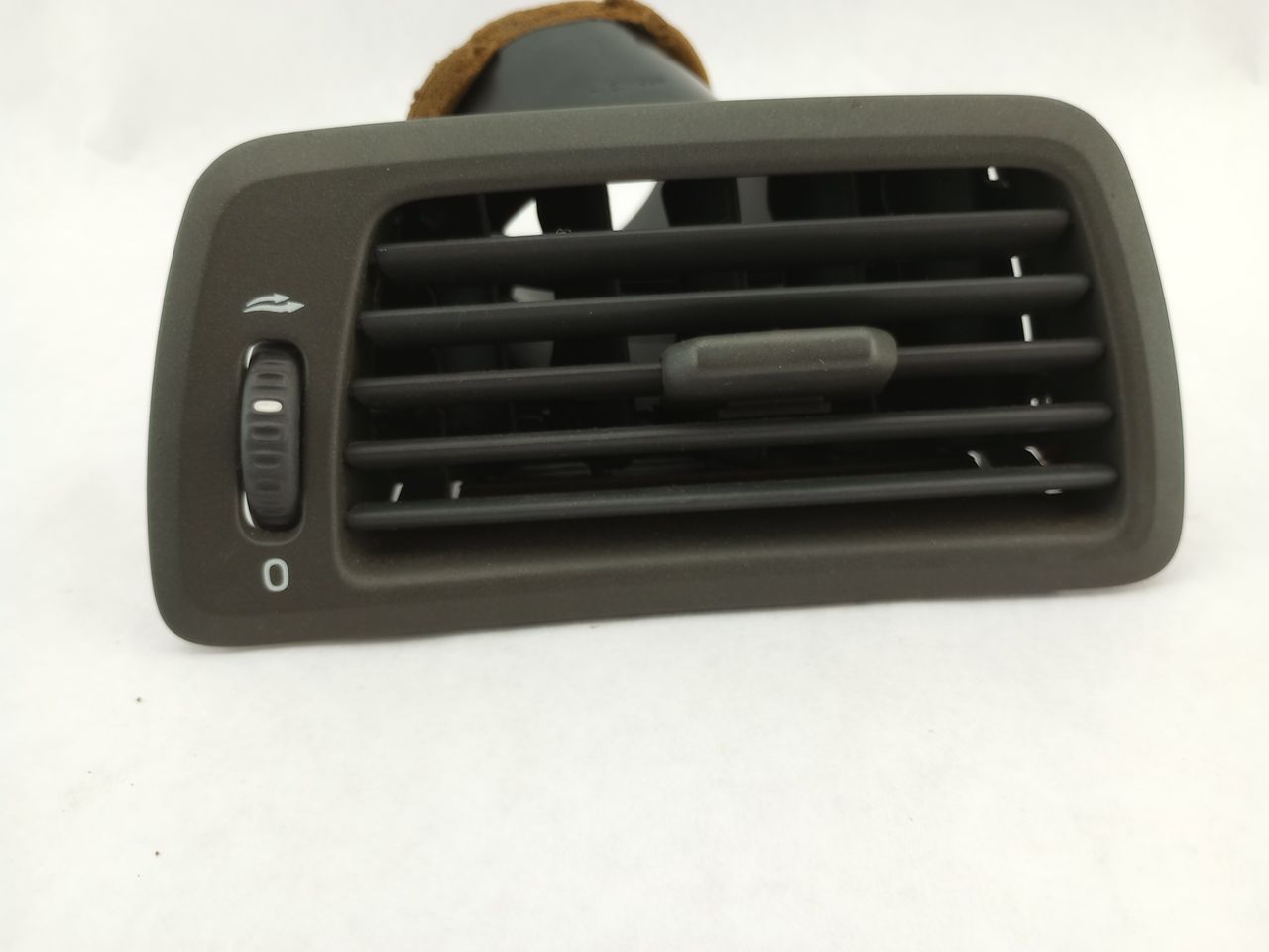 Volvo XC70 Dash Air Vent Set