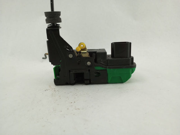 Volvo XC70 Front Right Door Latch