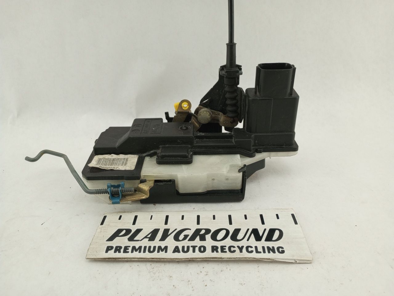 Volvo XC70 Rear Right Door Latch