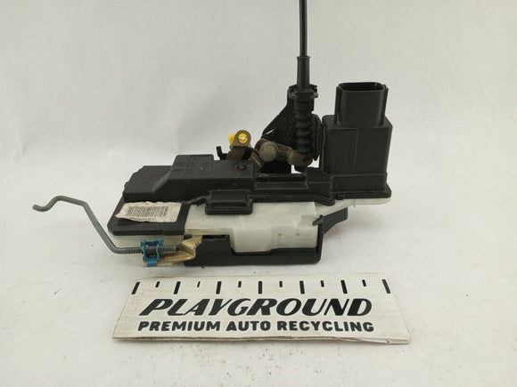 Volvo XC70 Rear Right Door Latch