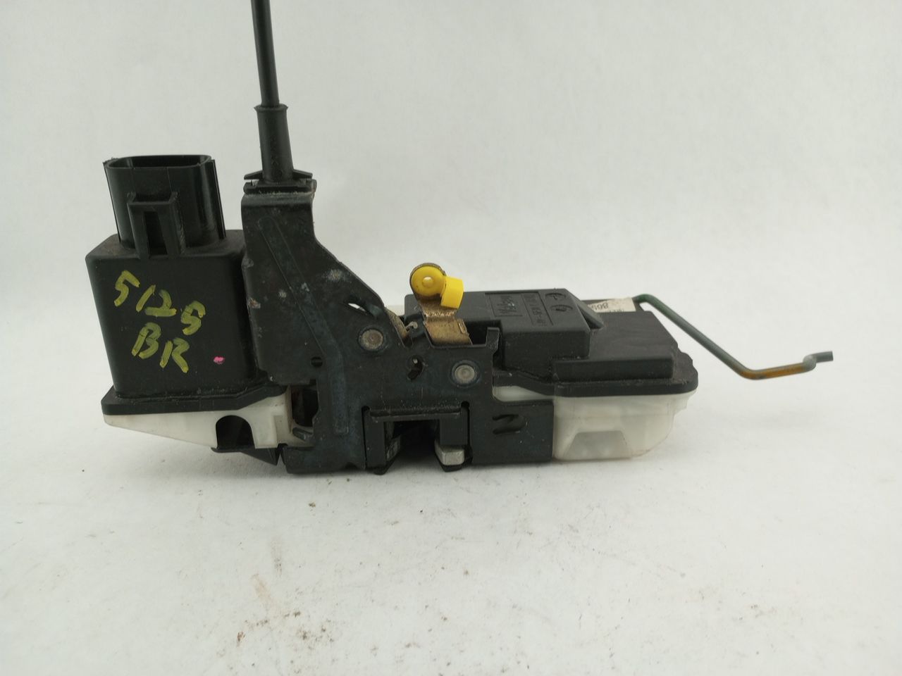 Volvo XC70 Rear Right Door Latch - 0