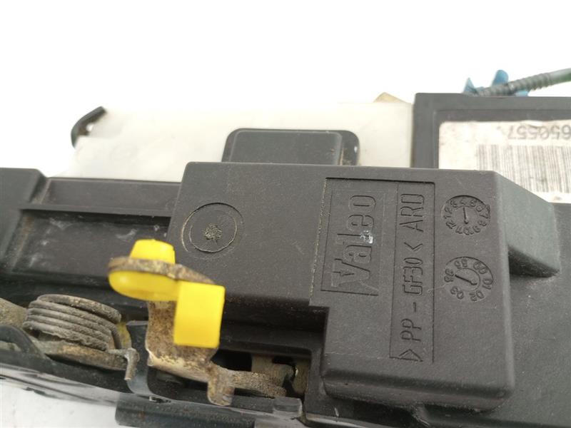 Volvo XC70 Rear Right Door Latch
