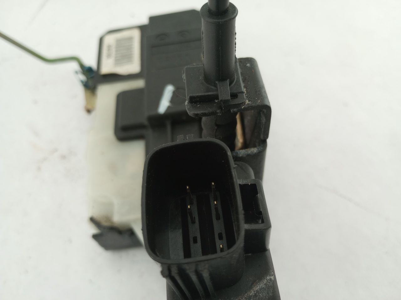 Volvo XC70 Rear Right Door Latch