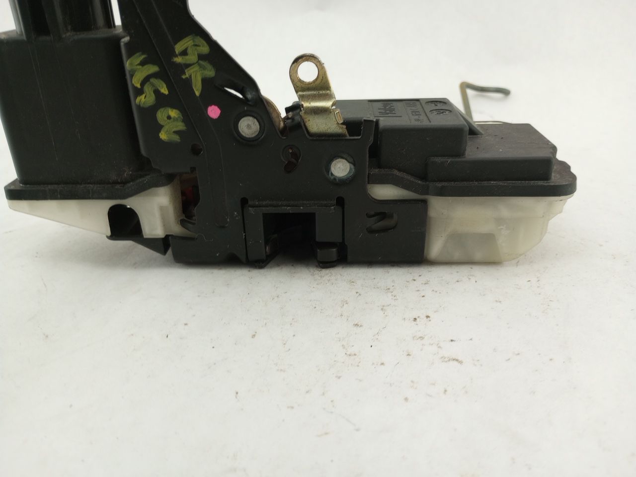 Volvo XC70 Rear Right Door Latch