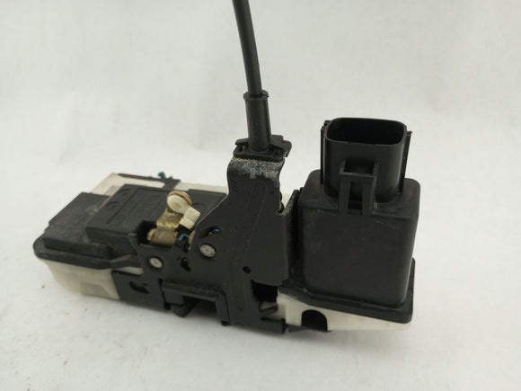 Volvo V70 Rear Left Door Latch