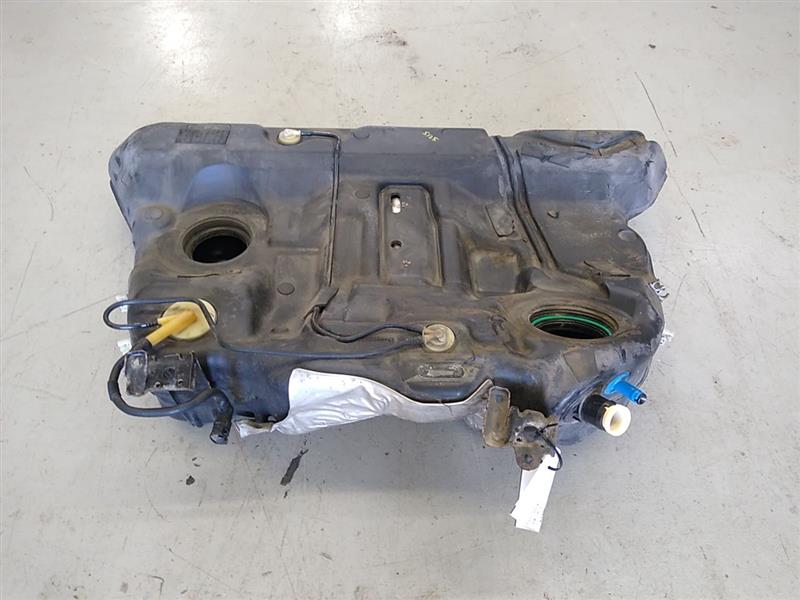 Volvo XC70 Fuel Tank - 0