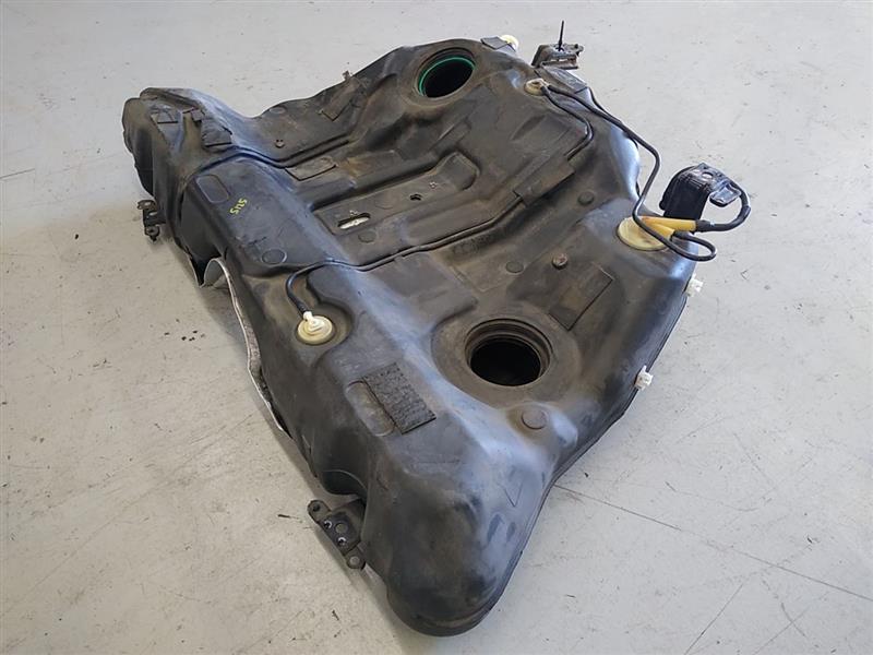 Volvo XC70 Fuel Tank