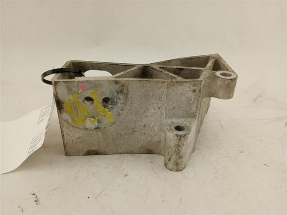 Volvo XC70 Rear Transmission Mount Bracket