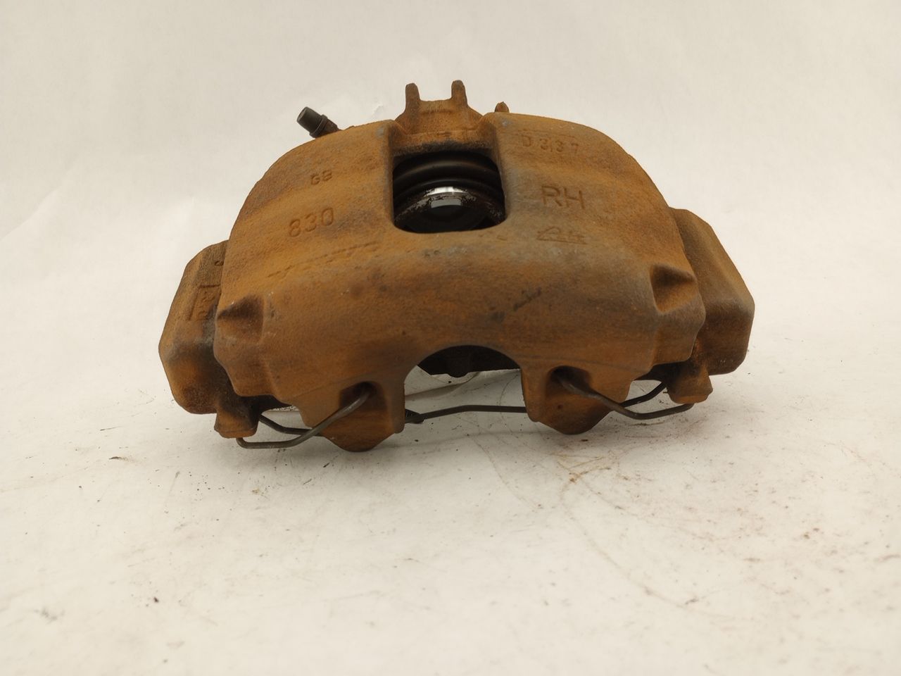 Volvo XC70 Front Right Brake Caliper