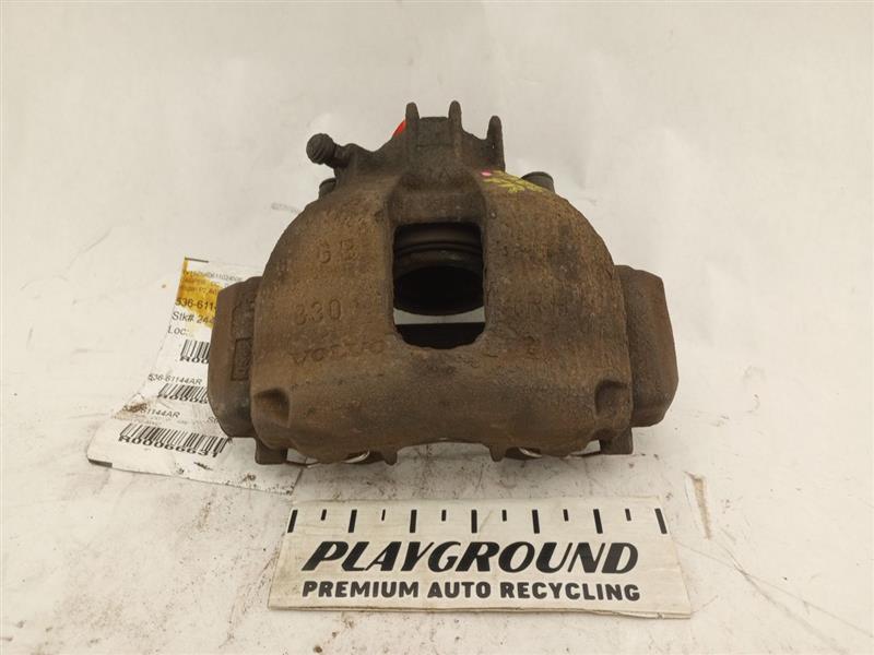 Volvo XC70 Front Right Brake Caliper