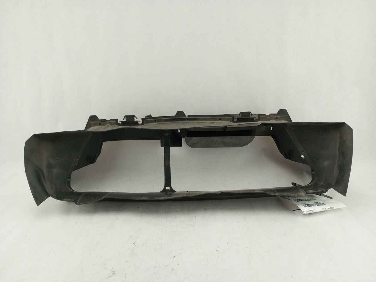 Volvo XC70 Radiator Air Shroud - 0