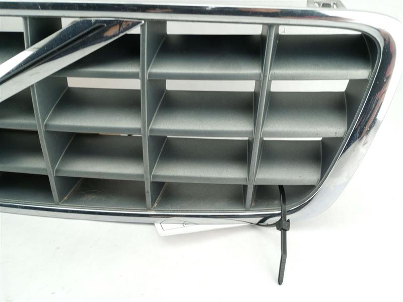 Volvo XC70 Front Grille