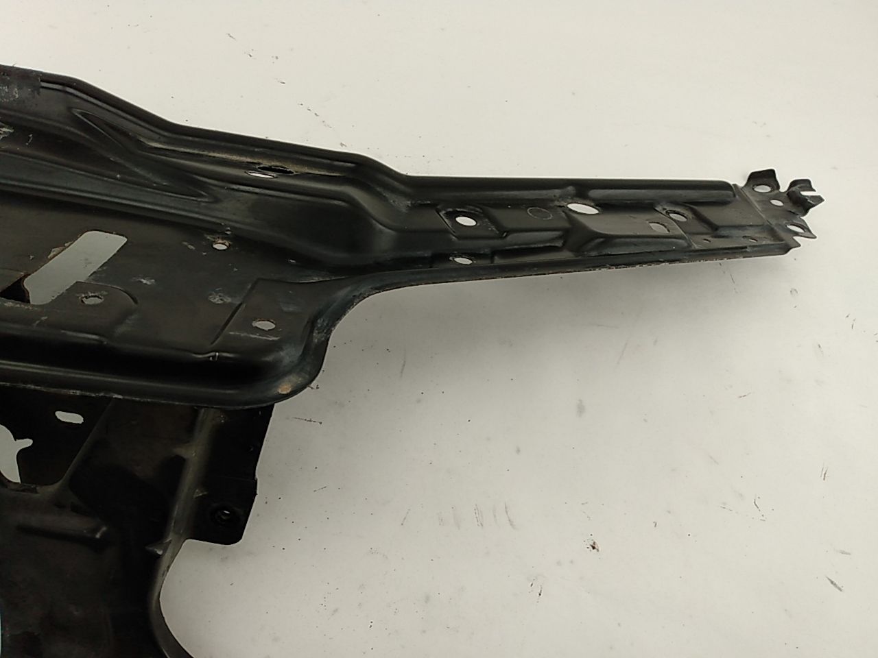 Volvo XC70 Upper Radiator Support