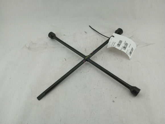 Volvo XC70 Four Way Lug Nut Wrench