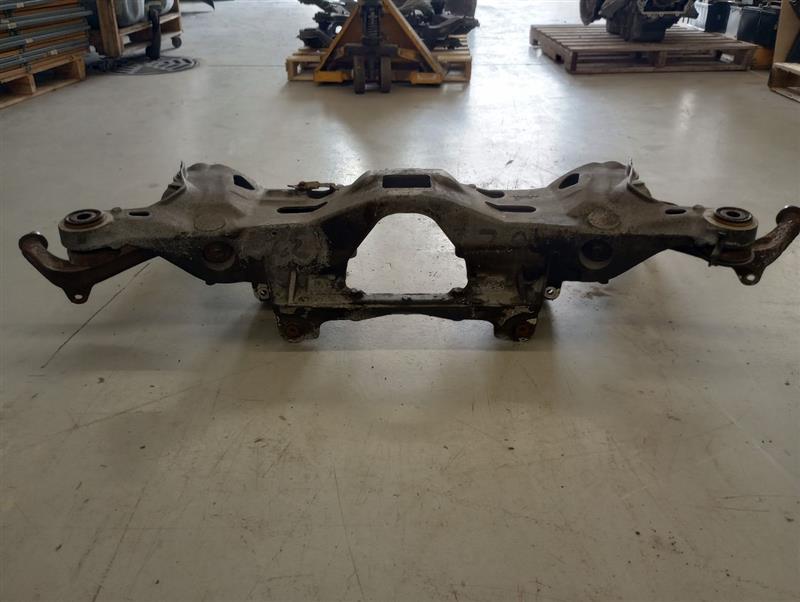 Volvo XC70 Rear Subframe | Playground PAR