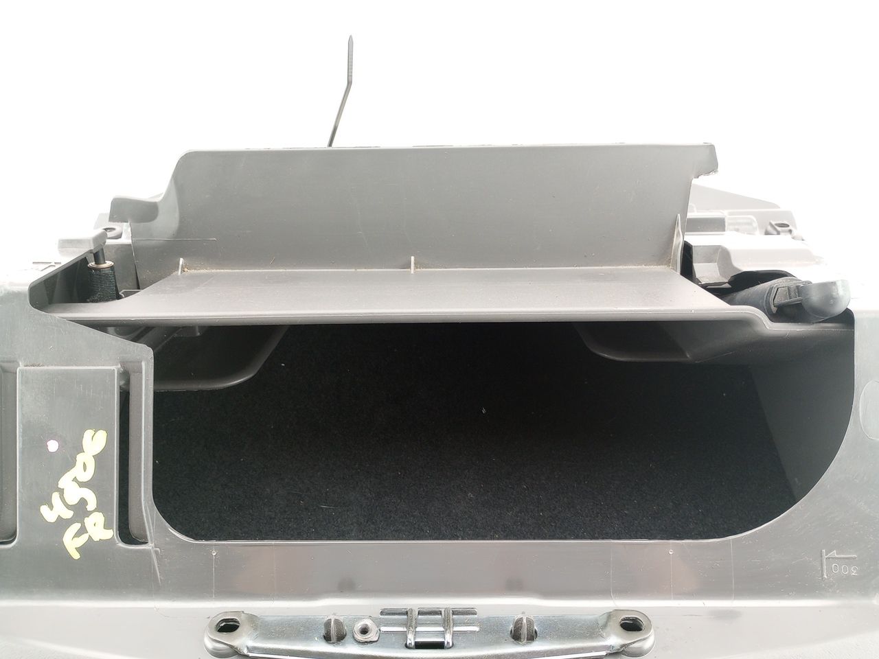 Volvo XC70 Glove Box