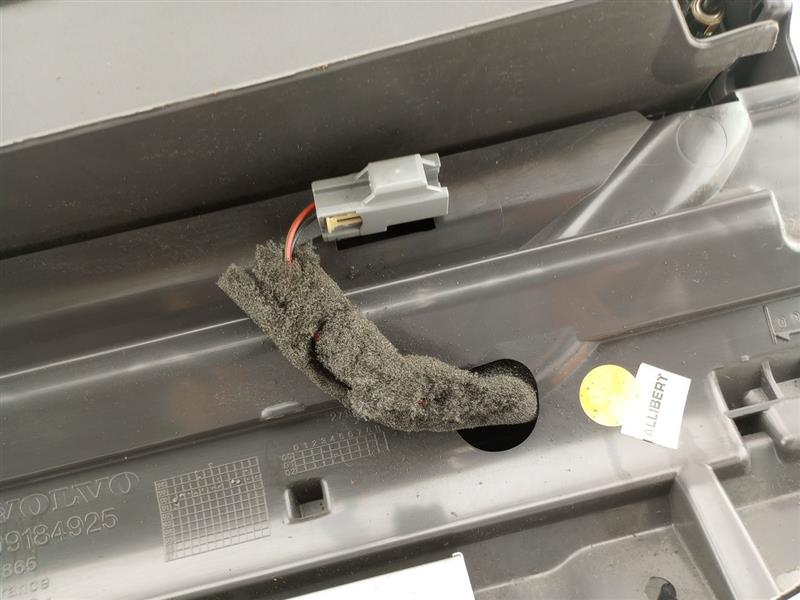 Volvo XC70 Glove Box