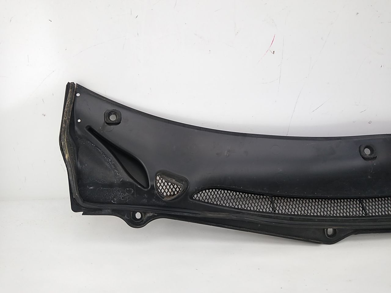 Volvo XC70 Wiper Cowl Vent Panel